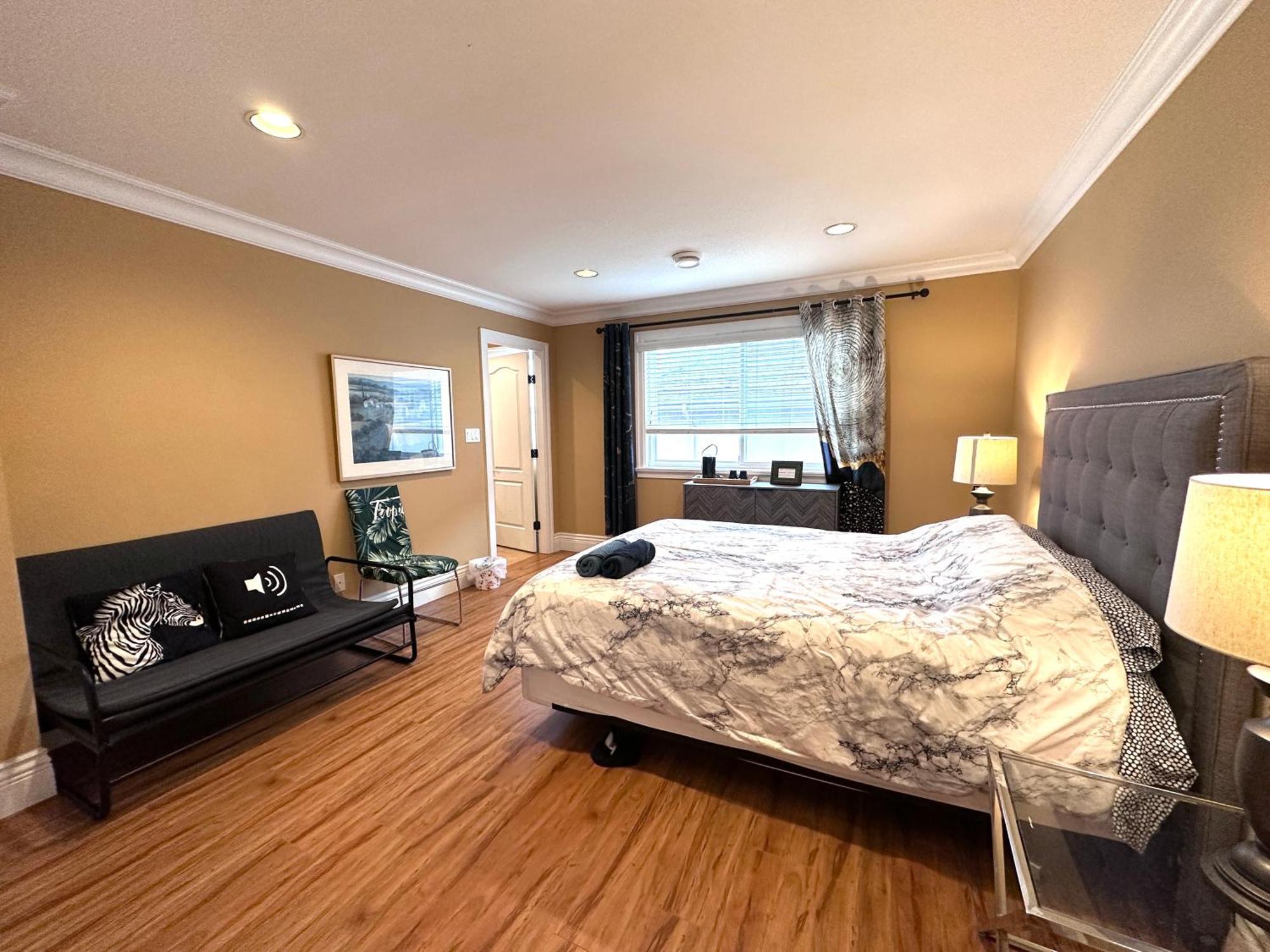 Vancouver Luxury Homestay Richmond Esterno foto